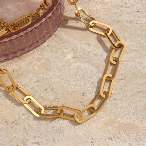 NEW 18K GOLD CHUNKY CHAIN NECKLACE, NICE NECKLACE, CUTE NECKLACE. - Picture 4 of 6